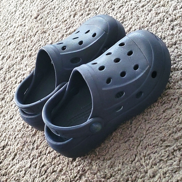 Like crocs 🌿 - Picture 2 of 3